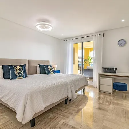 Waterfront Polo Royale Iii Apartment Sotogrande